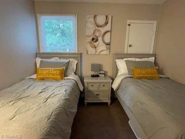 3607 Mccuiston Rd - Photo 6 of 46