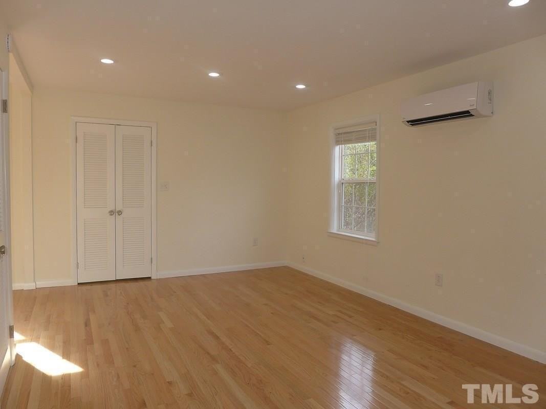 512 N Greensboro St - Photo 2 of 11