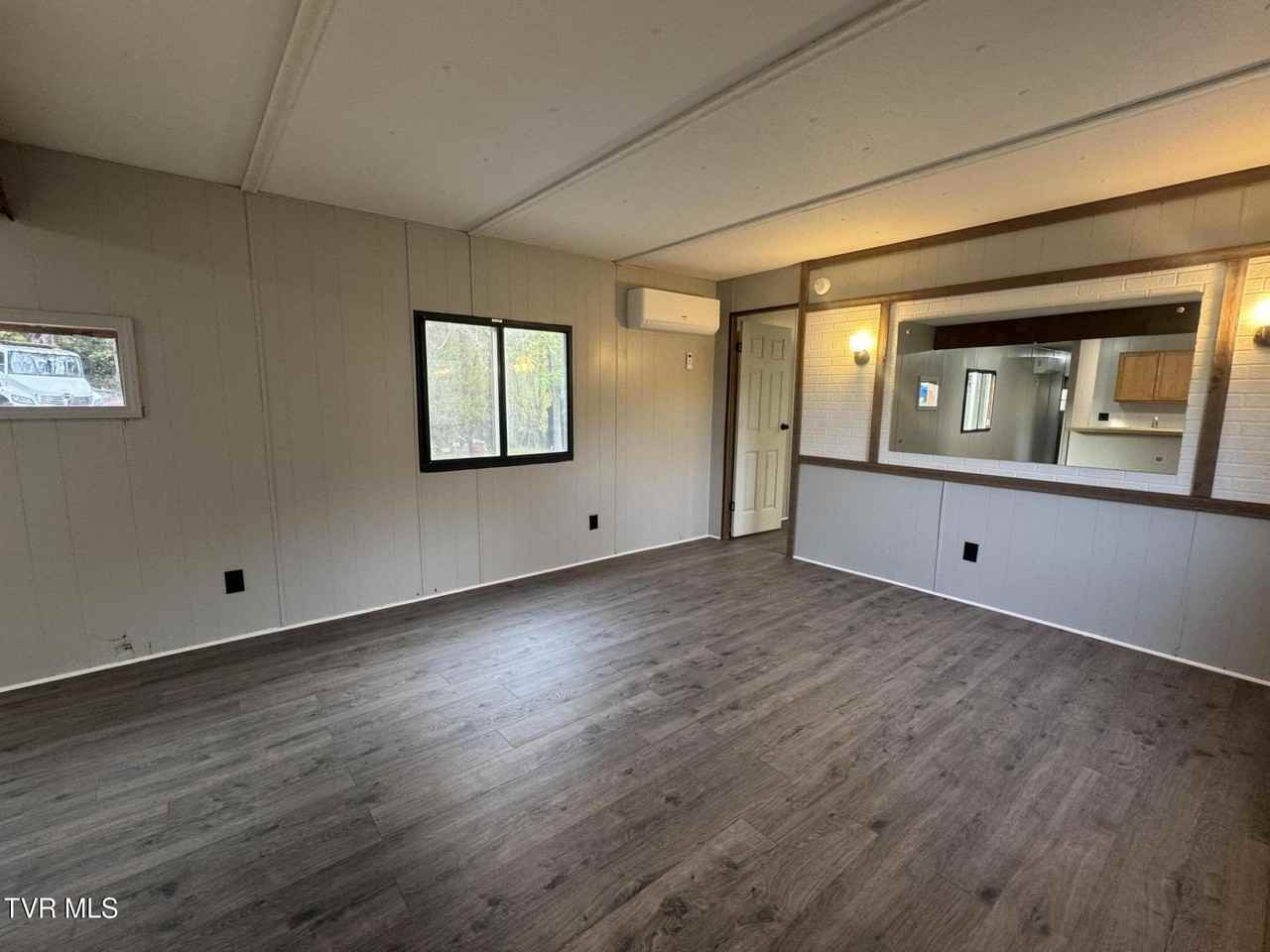 10 Pigeon Hollow Road - Photo 4 of 22