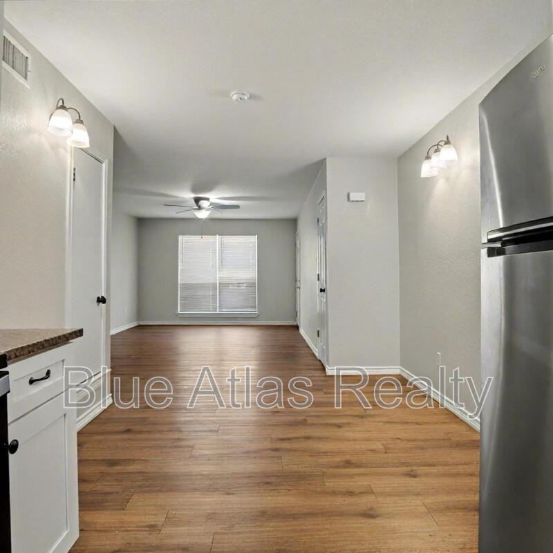 225 Bryan St - Photo 4 of 18