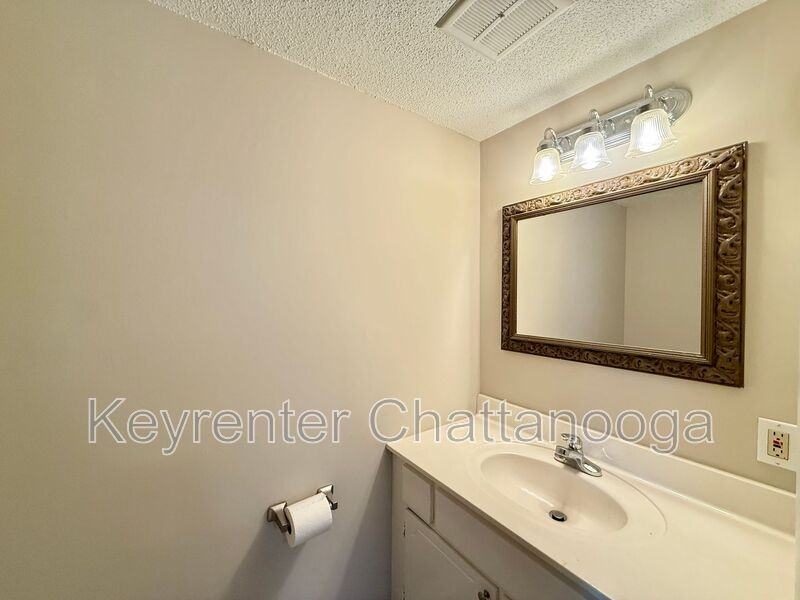 918 South Crest Road #A - Photo 7 of 14