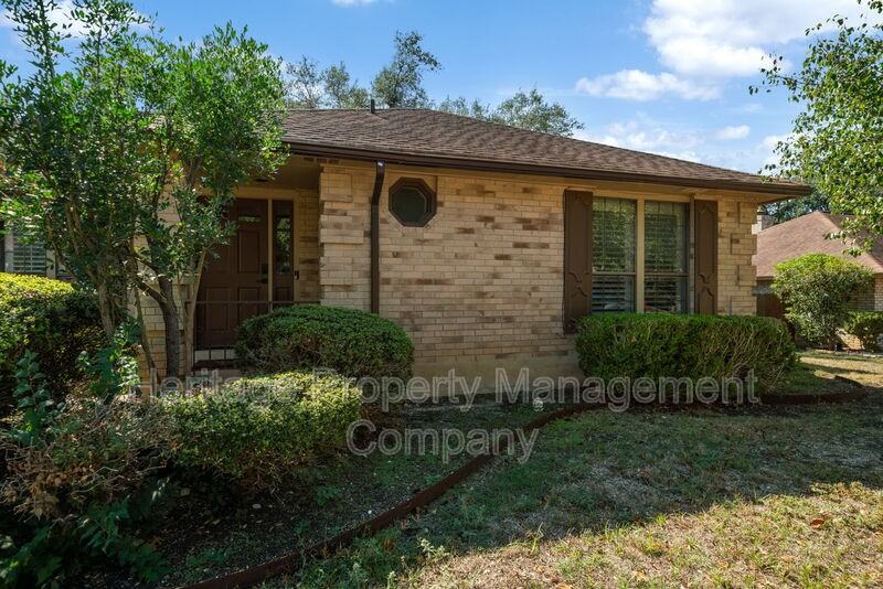 2318 Park Cir - Photo 3 of 27