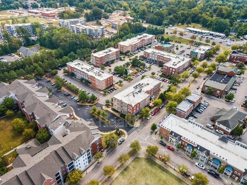 11712 Chester Village Drive