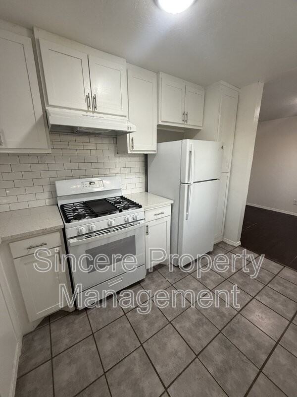 517 S Midwest Blvd - Photo 6 of 10