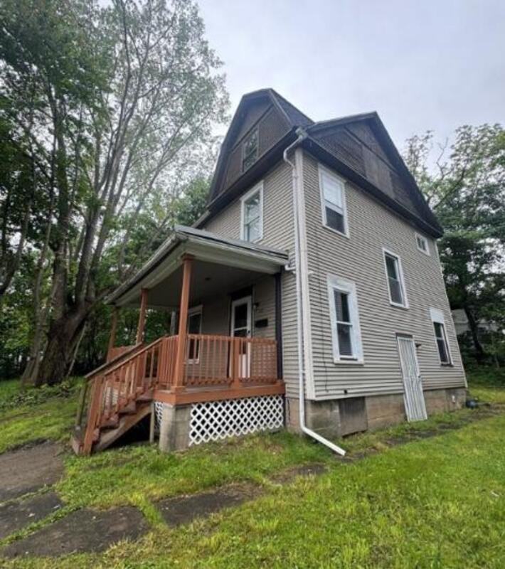 213 Flint St - Photo 2 of 8