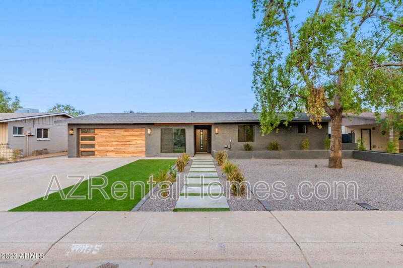 3005 N 81st Pl - Photo 3 of 38