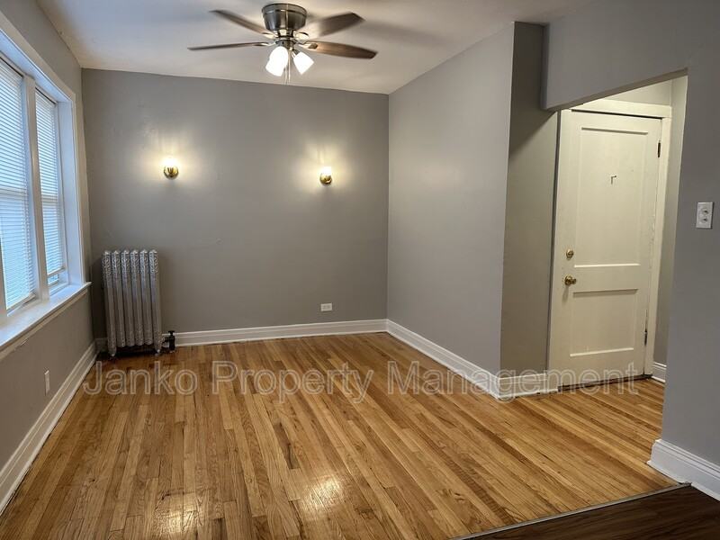 5605 W Wabansia Ave #2 - Photo 2 of 9