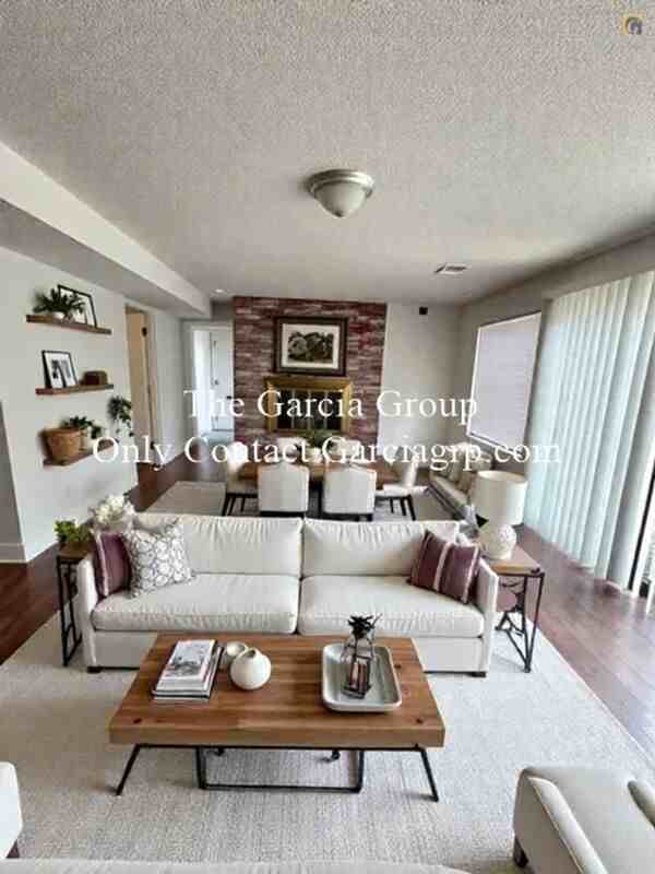 17050 Southeast Gurnee Avenue - Photo 6 of 31