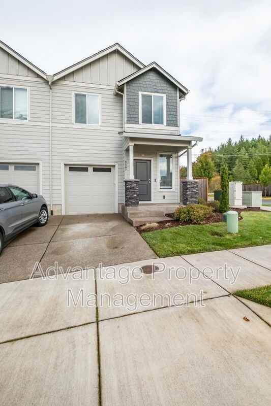 5587 Nw Torchcrest Pl - Photo 5 of 20