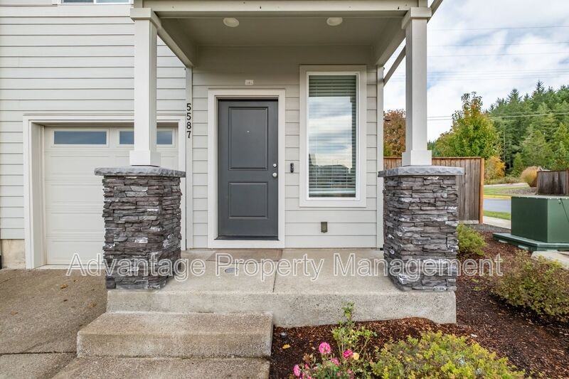5587 Nw Torchcrest Pl - Photo 6 of 20