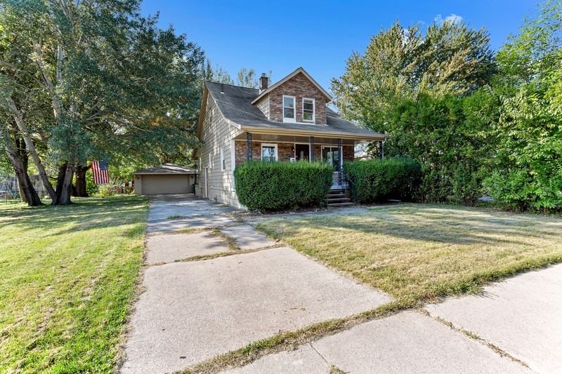 28649 John Hauk St - Photo 2 of 36