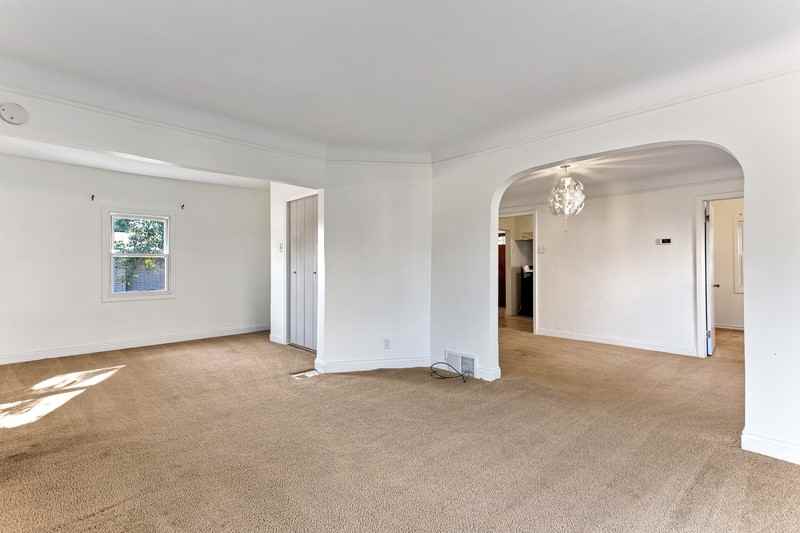 28649 John Hauk St - Photo 7 of 36