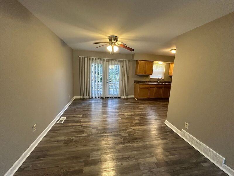 1389 W Galbraith Rd #3 - Photo 5 of 16