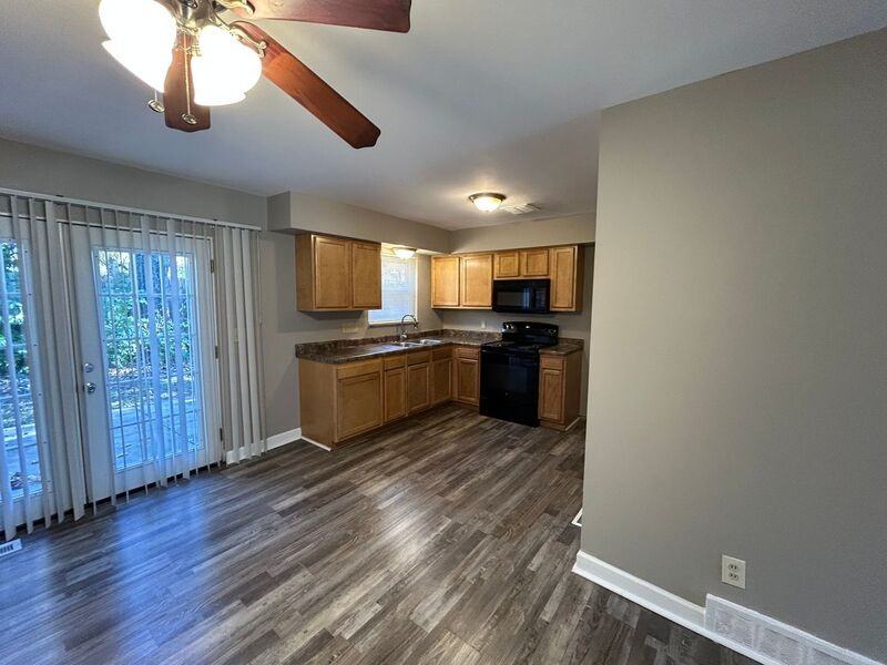 1389 W Galbraith Rd #3 - Photo 6 of 16