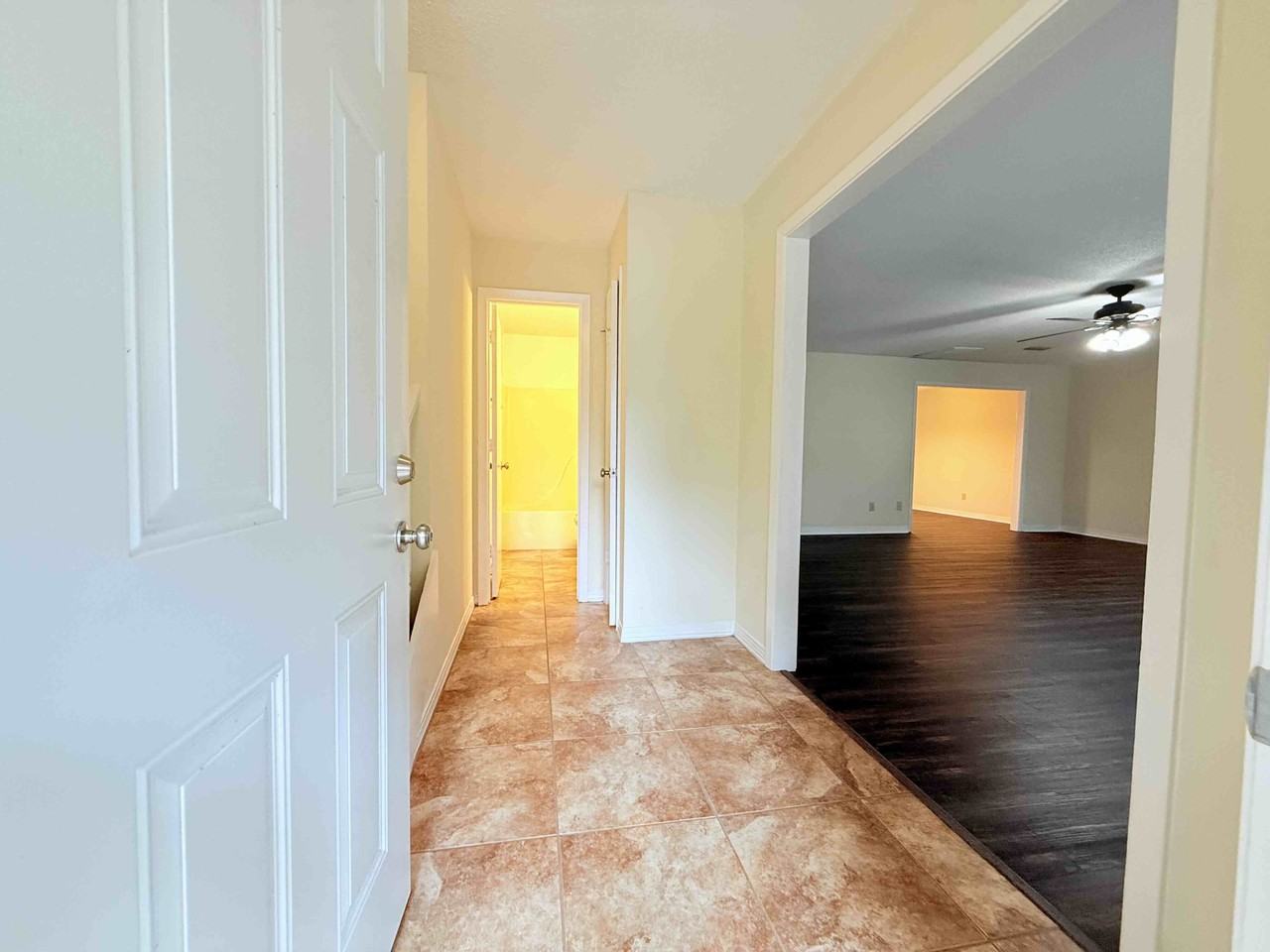 233 Ridgewood Dr - Photo 2 of 17