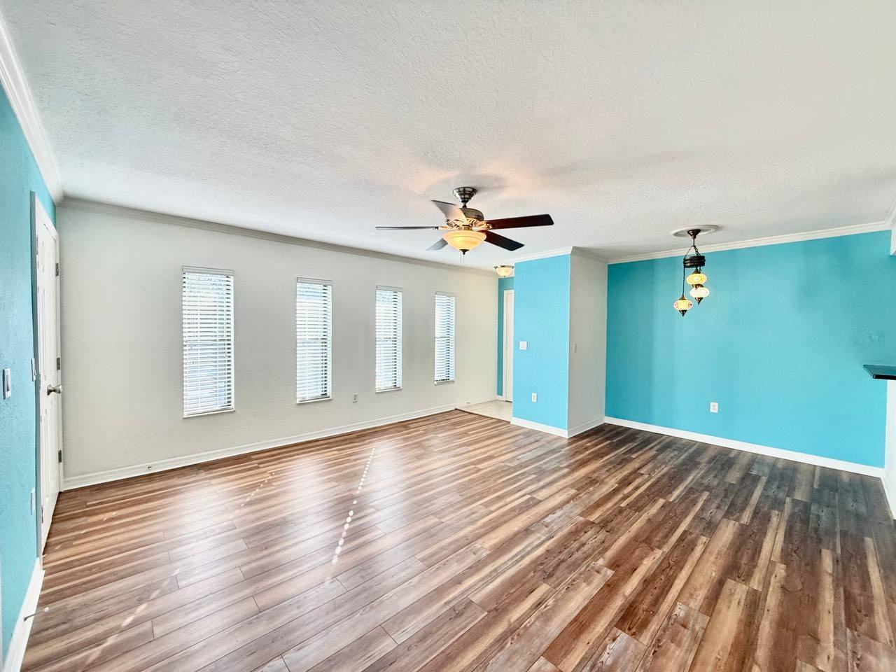 704 Lyndhurst Street #624 - Photo 7 of 33