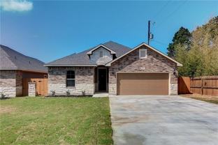 1605 Tierra Alto St #B - Photo 1 of 1