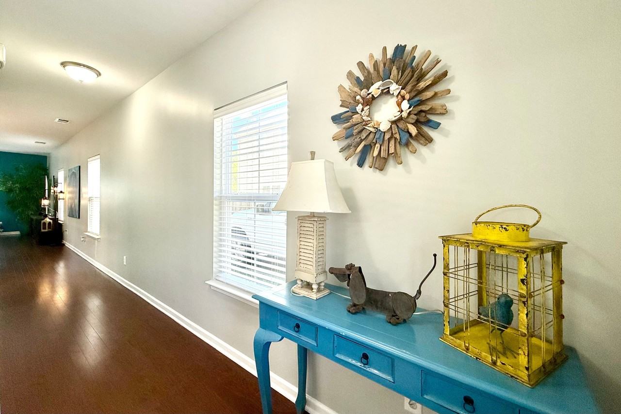 1514 Thoroughbred Blvd - Photo 5 of 33