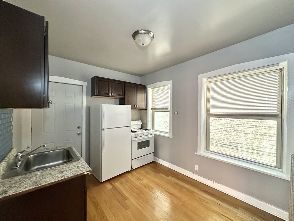 4029 Melrose Avenue #NA8 - Photo 2 of 20