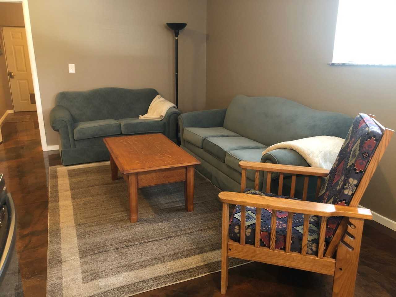 483 Pikes Peak Dr #A - Photo 3 of 7