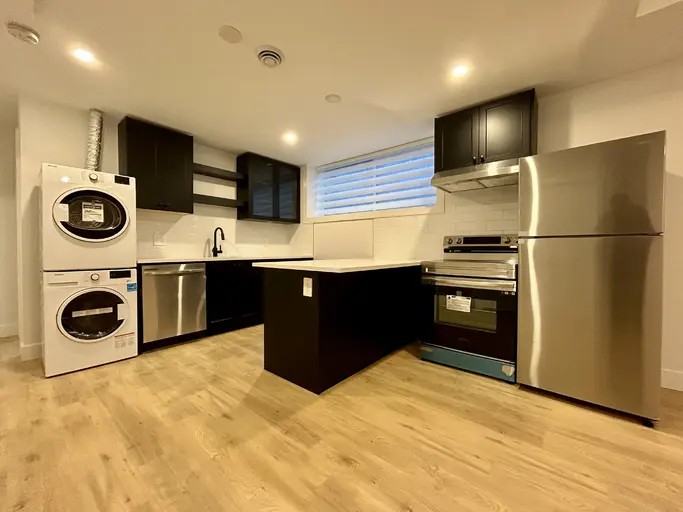 2446 164 Street #B - Photo 2 of 13