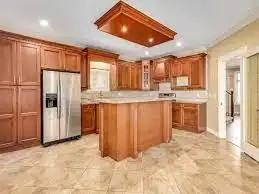 19491 71a Avenue - Photo 2 of 11