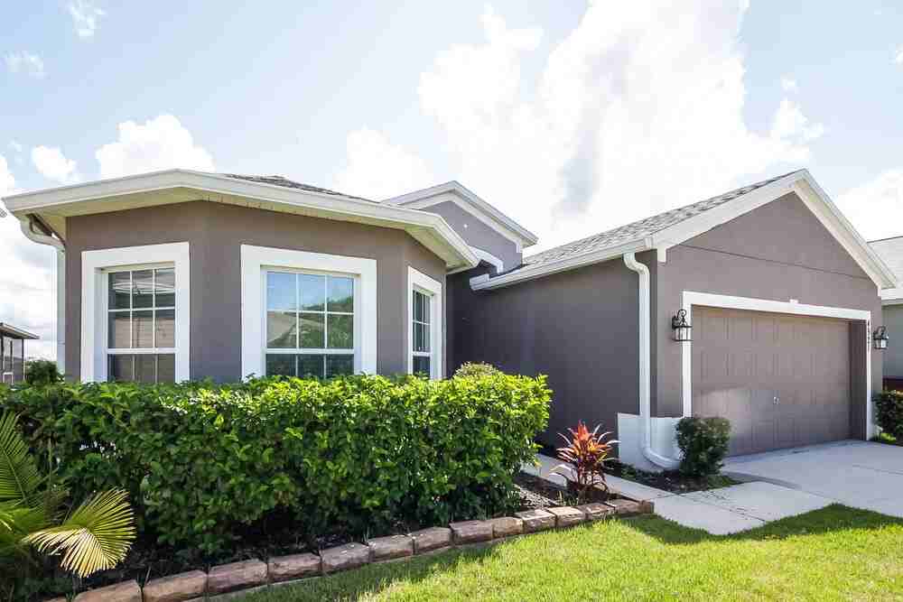 4921 Windbourne Way - Photo 2 of 15