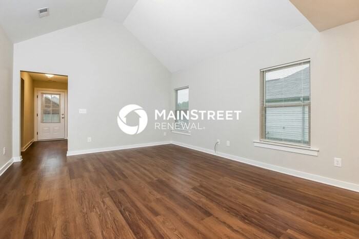 875 Maple Trace - Photo 2 of 15