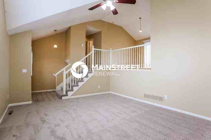 1221 Se Rosehill Dr - Photo 3 of 17