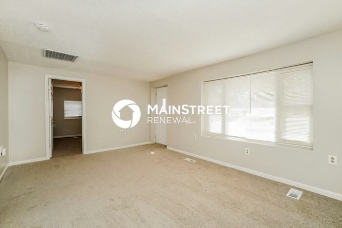 3566 4th Ave - Photo 3 of 16