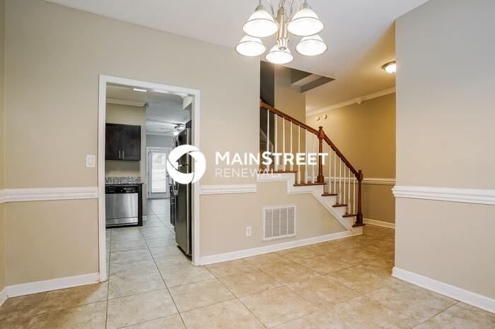 3636 Meadow Creek Ln - Photo 3 of 16