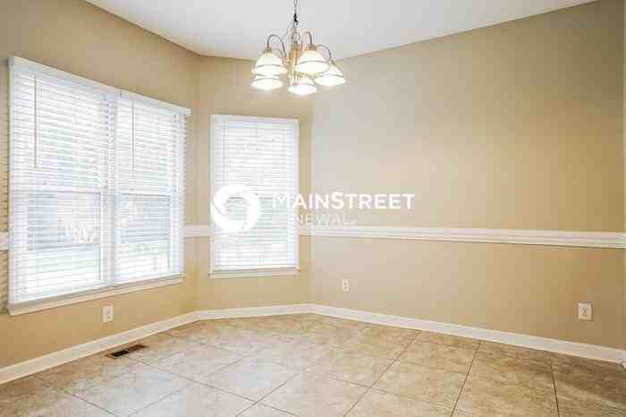 3636 Meadow Creek Ln - Photo 7 of 16