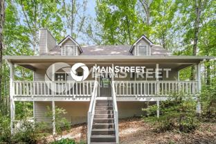 345 Justin Dr - Photo 1 of 1