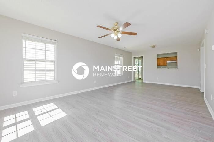 6233 Hickory Lane Cir - Photo 5 of 18