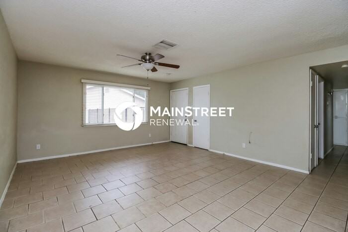 4708 E Chambers St - Photo 3 of 16