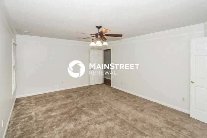 8925 Walnut Forest Cv - Photo 7 of 17