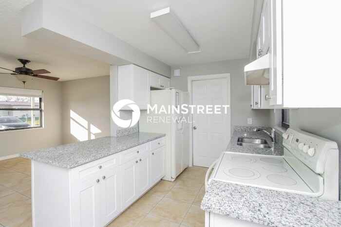 1173 Martha Lee Ave - Photo 7 of 17