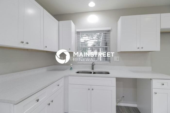 5963 Bamboo Dr - Photo 5 of 12