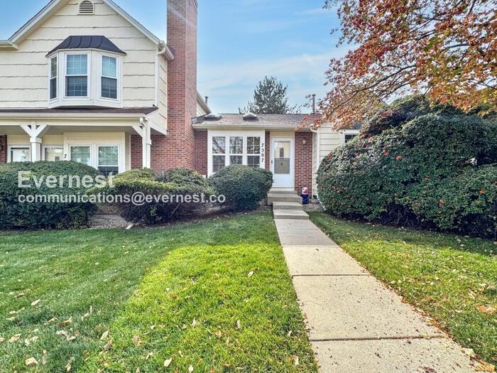 7507 South Steele Street - Photo 4 of 24