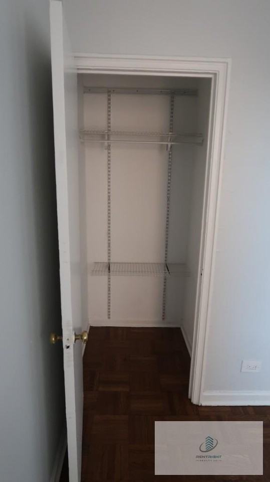 534 W Stratford Pl #604 - Photo 6 of 17