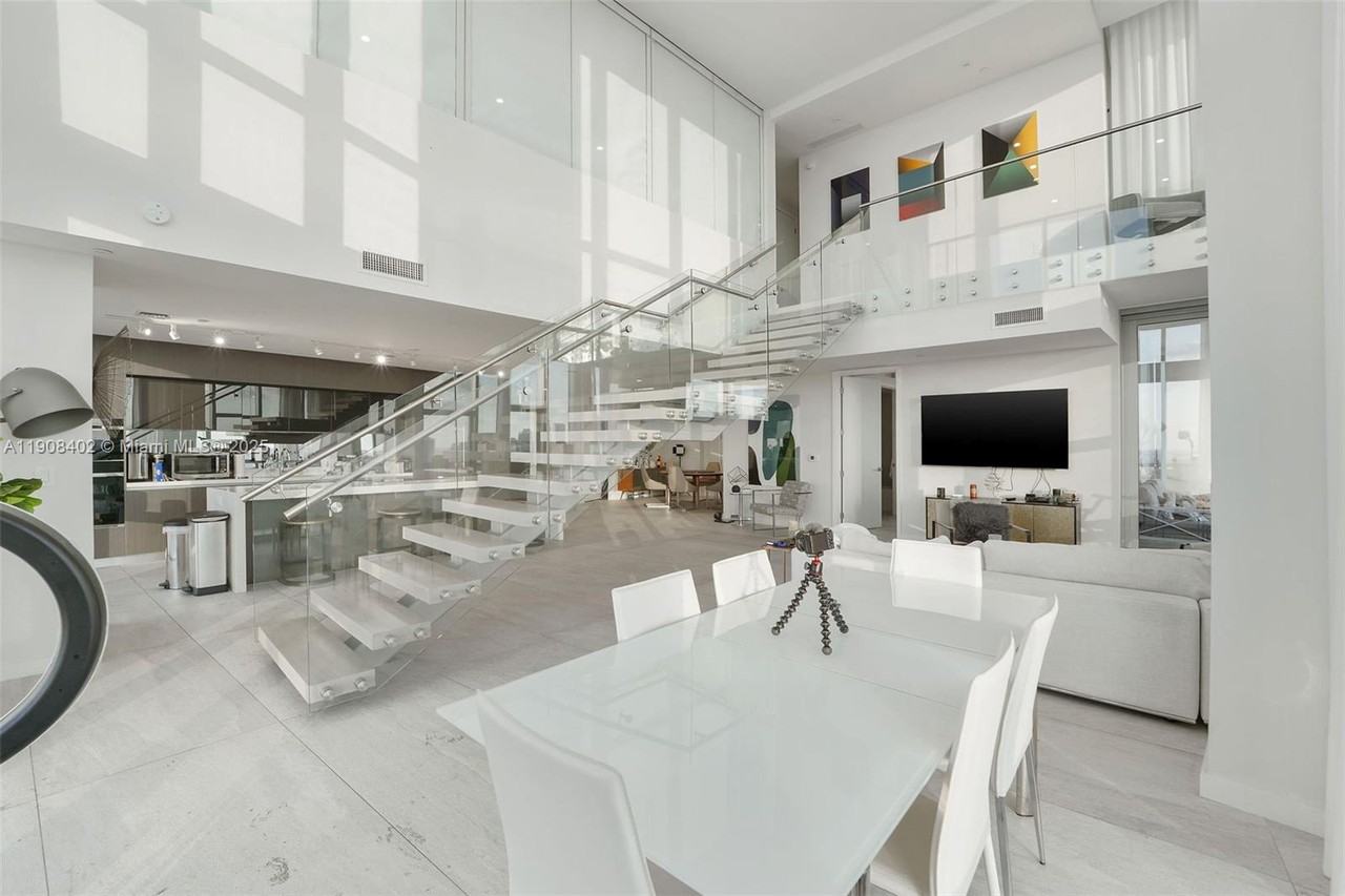 NE 1st Ave & NE 8th St - Photo 3 of 22