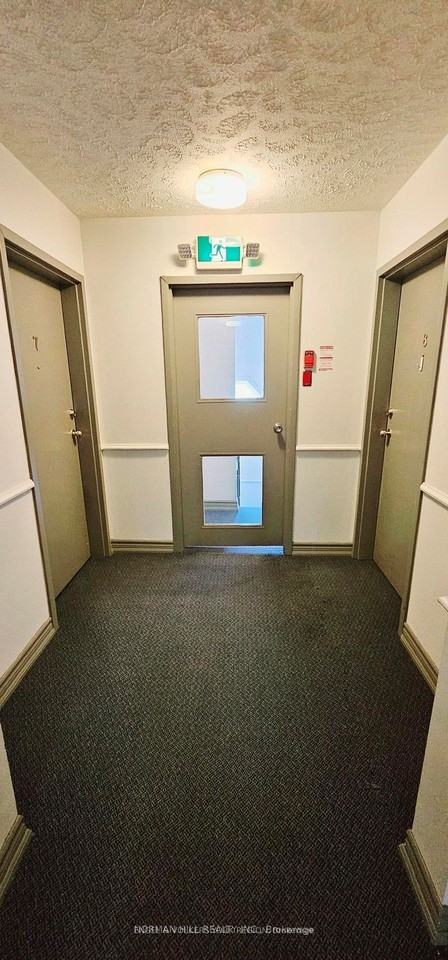 86 Curtis Street 2 - Photo 6 of 20