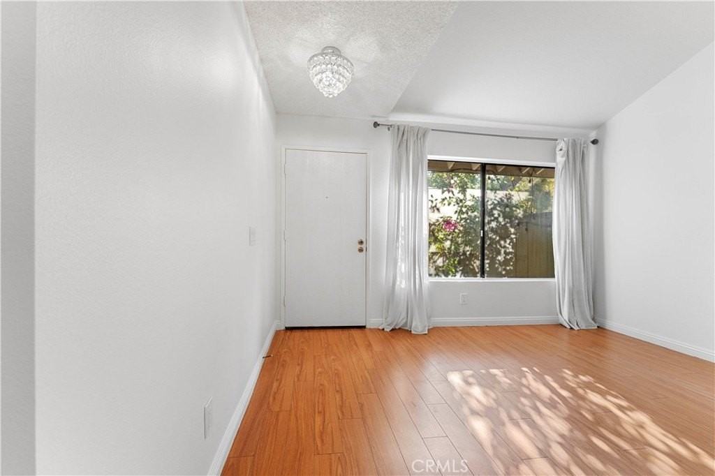 3555 Bottlebrush - Photo 4 of 23