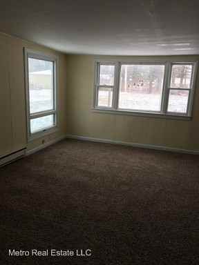 4417 Werling Dr - Photo 3 of 7