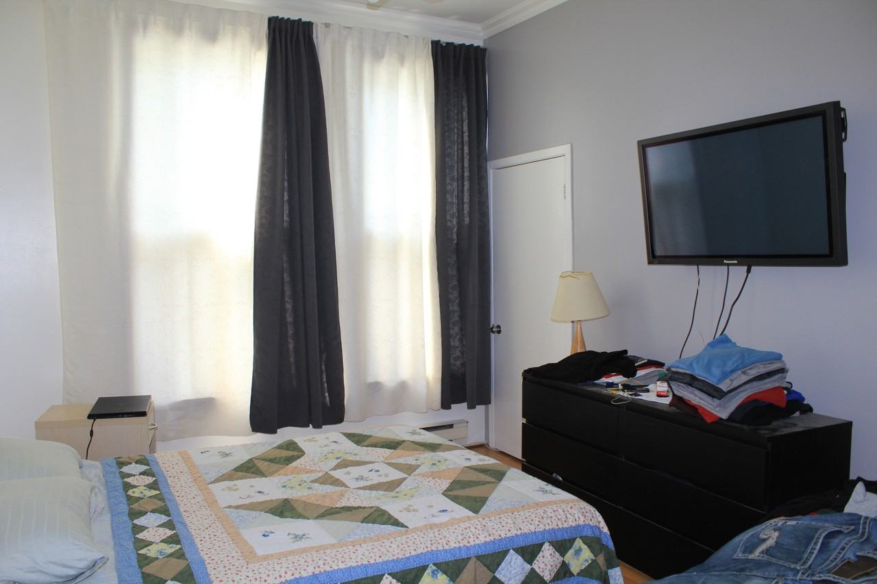 3789 Rue De Bullion 1 - Photo 3 of 11