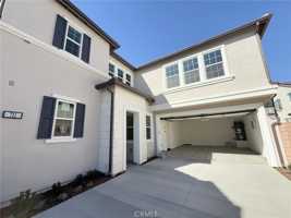 featured image of 711 Olivier Dr