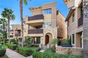 featured image of 5828 Sparrow Ct