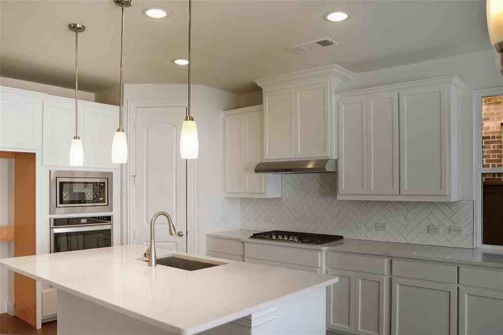 4324 Smokey Quartz Ln - Photo 6 of 33