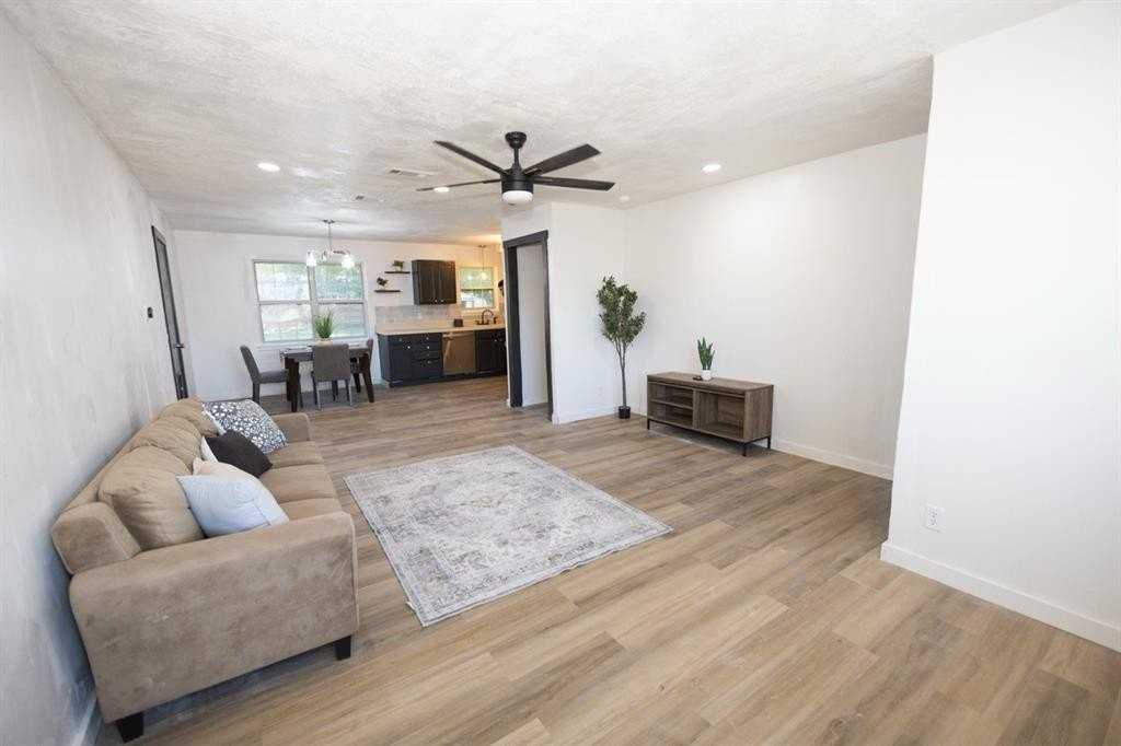 600 Scenic Dr - Photo 7 of 16