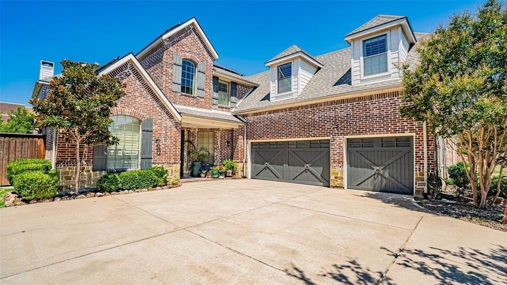 6067 Chippewa Trl - Photo 2 of 34